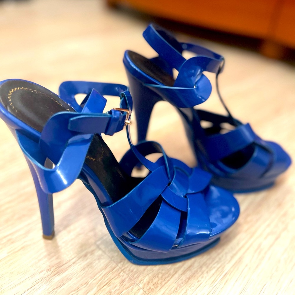 Yves Saint Laurent Blue Heels